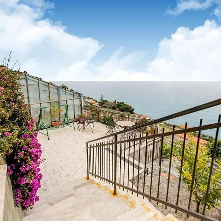 Villa Gorgeous In With Terrace Cipressa